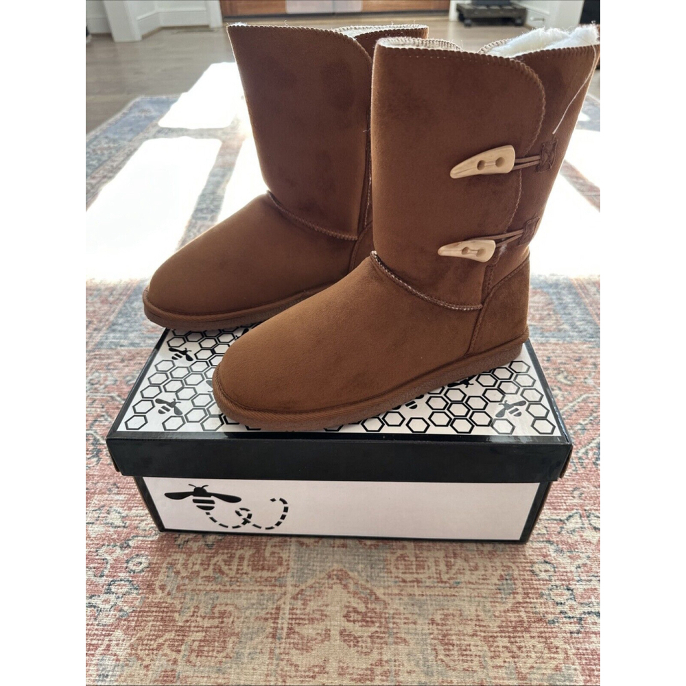 NEW Willowbee Women's Sonia Boot, Chestnut, Size 10  FREE SAME DAY OUT SHIPPING